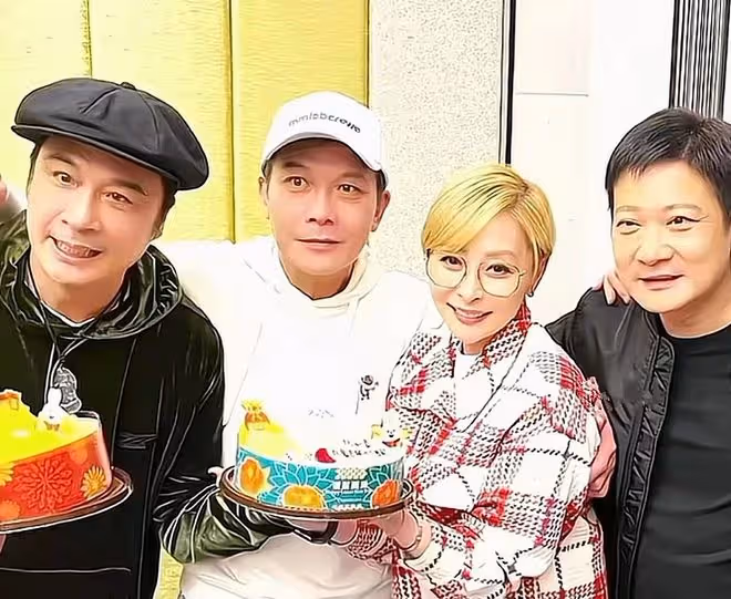 錢小豪60大壽祖孫三代同堂!倆兒子像爸,弟媳湯盈盈幫抹汗太貼心