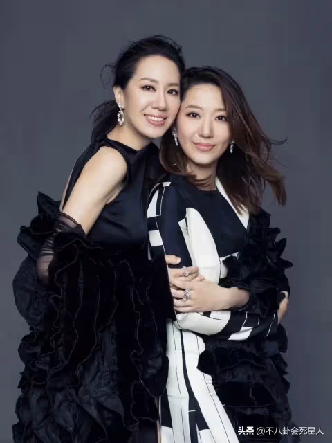 結婚幾十年恩愛如初!把「財產全交給妻子」的5位男星 個個身家過億「妻子都不簡單」:讓人羨慕