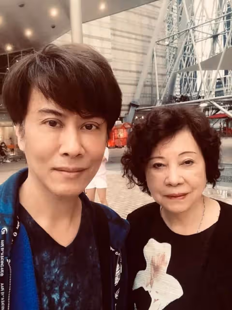 坦言和姊姊鬧翻!龍千玉當場「氣到掉頭就走」冷戰互不見面 「請出媽媽當和事佬」反收穫意外驚喜