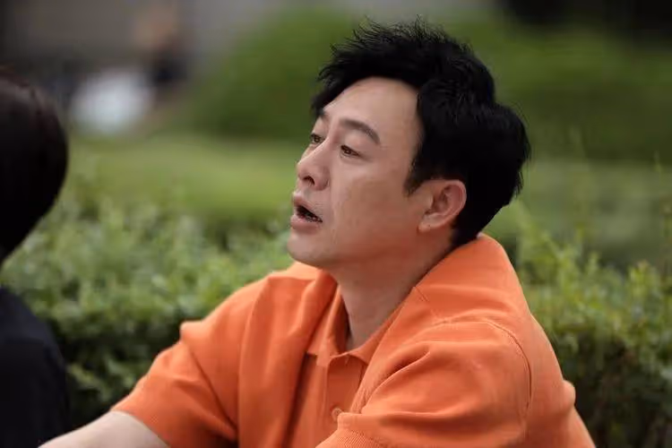 張頌文:熱愛不能抵擋貧窮和焦慮,40多歲沒房子沒穩定收入很自卑