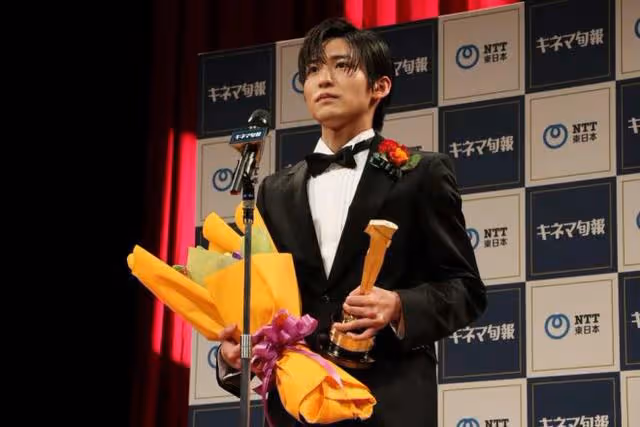 演技獲肯定!目黑蓮憑《月圓月缺》摘旬報新人獎