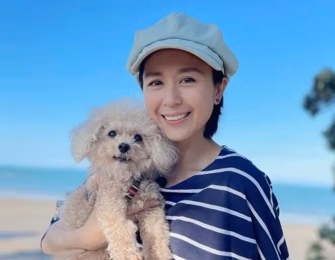 知名港星移民國外獨自生活，學種菜自給自足，已離婚子女暫未同行