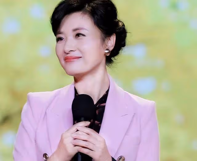 周濤果然說的沒錯, 《2023中國詩詞大會》中龍洋就是最好的證明