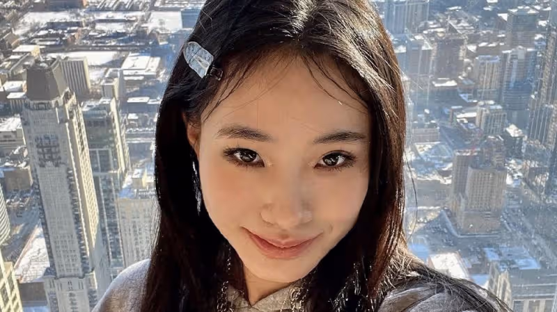 小S二女兒曬在美國芝加哥度假照，15歲Lily化濃妝，被調侃像34歲