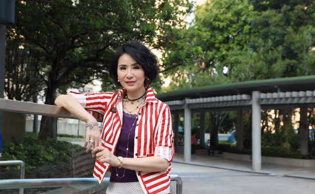 TVB知名綠葉至今單身!分手遭前男友報復,內衣照泄露致事業盡毀