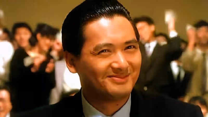 67歲周潤發顏值逆生長，與奧運冠軍同台比帥，狀態比年輕時還好！