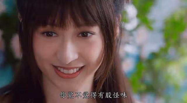 TVB懸疑劇開播,龔嘉欣濃密鬍鬚扮相埋伏筆,與陳豪一起尋寶藏