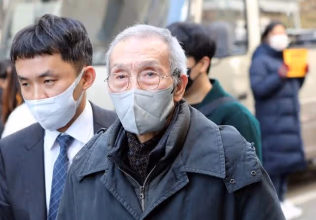 《魷魚遊戲》性騷擾案開庭,78歲被告吳永洙認錯:我的行為不檢點