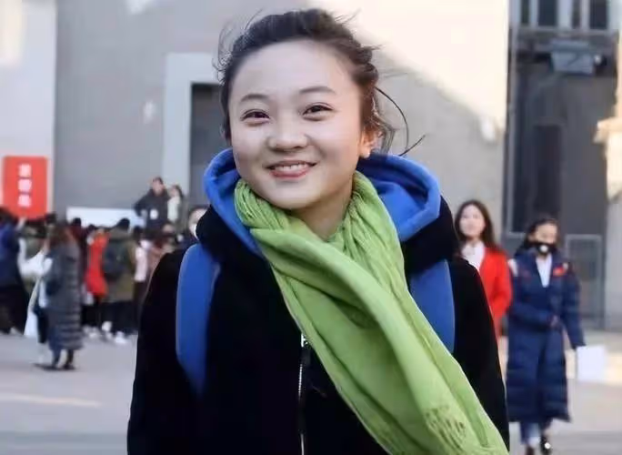 林妙可：23歲虎背熊腰，不嚴格控制身材，體重超標將止步娛樂圈