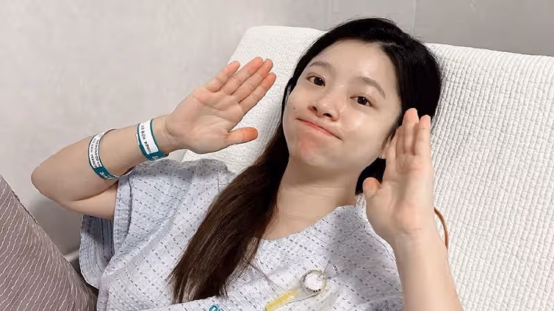 32歲歌手Ben李恩英生女，自曝選擇剖腹產原因：害怕機能障礙風險