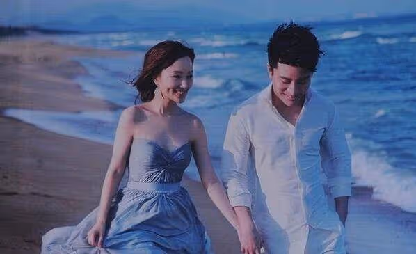 不再隱瞞,賈乃亮採訪首透露婚姻狀況?網友:是我要的答案