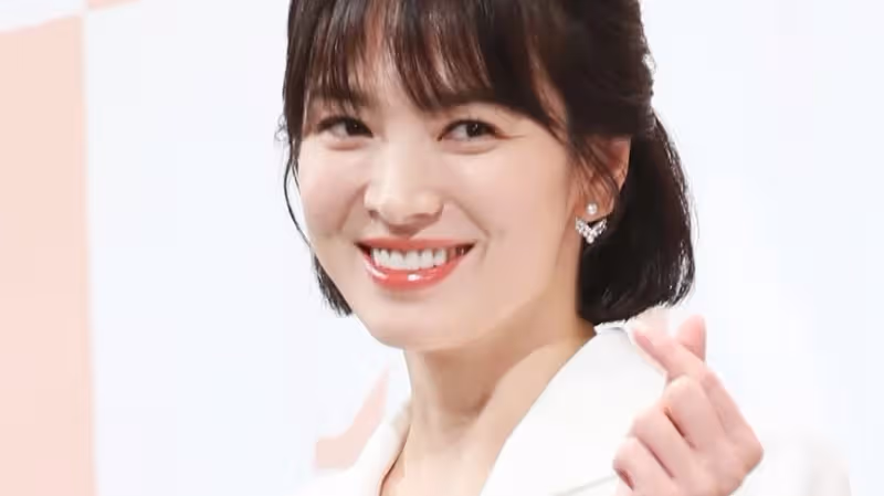 宋慧喬合作過的男演員們，對她的評價很一致，很灑脫，很豪爽！