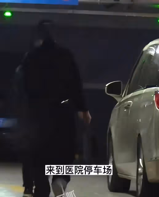 胡歌官宣得女後首現身,打扮低調,後續將出國工作賺奶粉錢