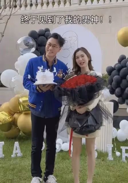 林峰為富婆女粉慶生！親手送蛋糕戴皇冠，女方豪宅價值3億如城堡