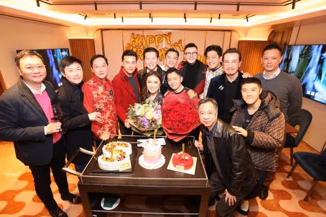 37歲港姐生日太隆重!包下餐廳宴請富豪明星,向華強呂良偉均在列