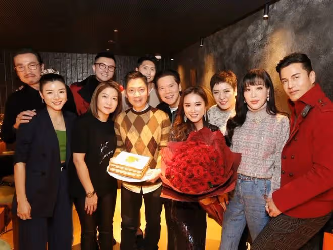 37歲港姐生日太隆重!包下餐廳宴請富豪明星,向華強呂良偉均在列
