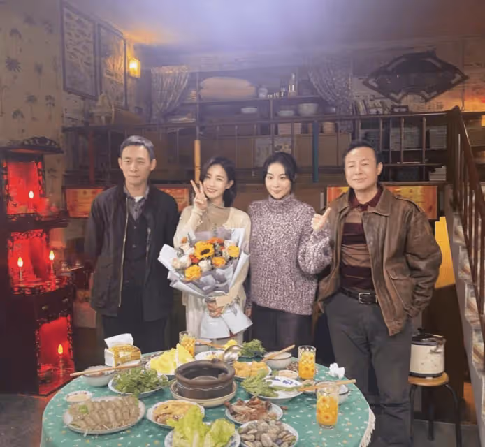 《狂飆》完結熱度不散!李一桐評論區太搞笑,強欣劑cp照瘋傳