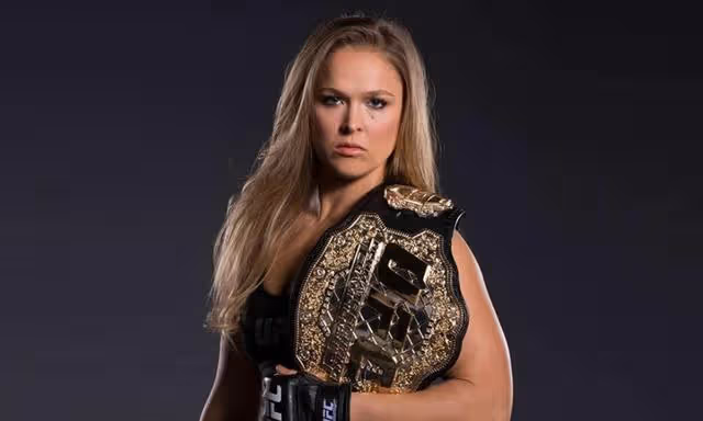 UFC最性感的格鬥女王,14秒降服對手,張偉麗說沒有她不會進入UFC