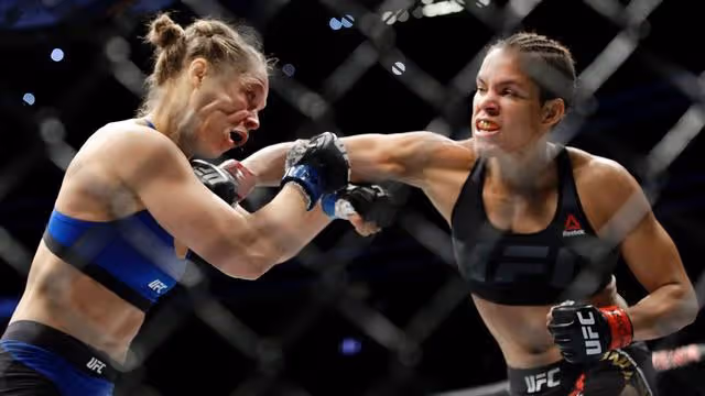 UFC最性感的格鬥女王,14秒降服對手,張偉麗說沒有她不會進入UFC