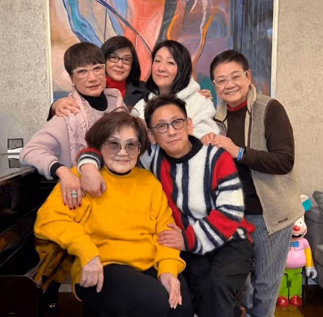 這位女星曾是劉德華夢中情人，周潤發竟為其喝洗潔精險自殺