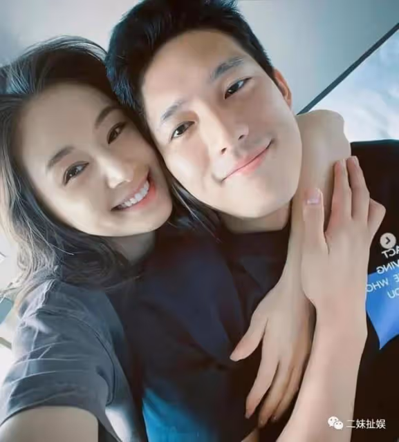 王子文「姐弟戀」又栽了,和男友回美國後,王子文獨自回國