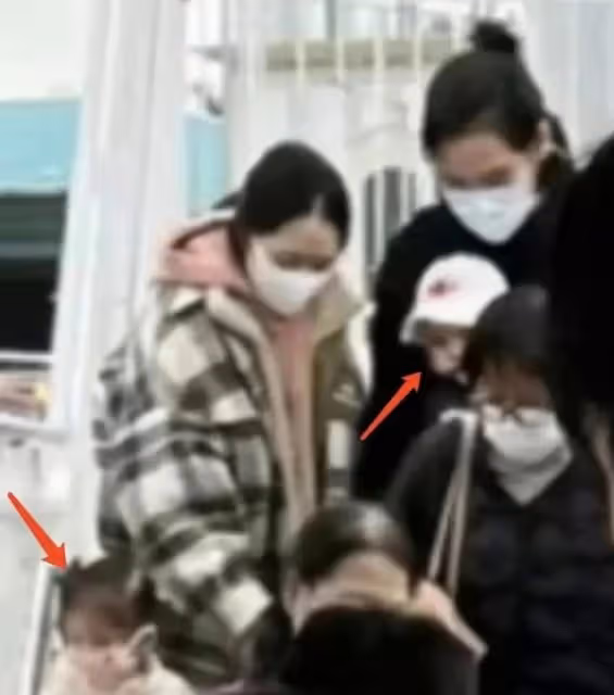 向佐郭碧婷再次合體破離婚傳聞,夫妻恩愛和諧,向太功不可沒