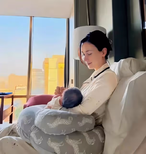 韓庚老婆分享盆底肌修復運動,5個月女兒罕出鏡,胖嘟嘟超可愛