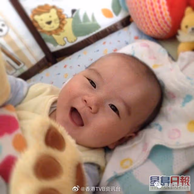 呂慧儀8歲囝囝暴風式成長滲韓星味！盡得父母高大基因遺傳同媽咪餅印樣