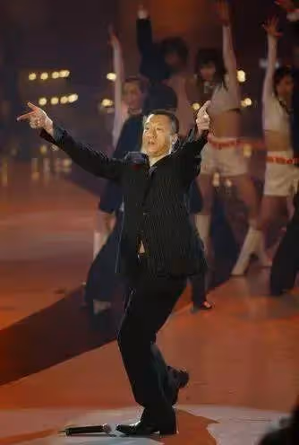孫紅雷:貧民窟的「霹靂舞王」,25歲成為中戲旁聽生,坎坷逆襲路