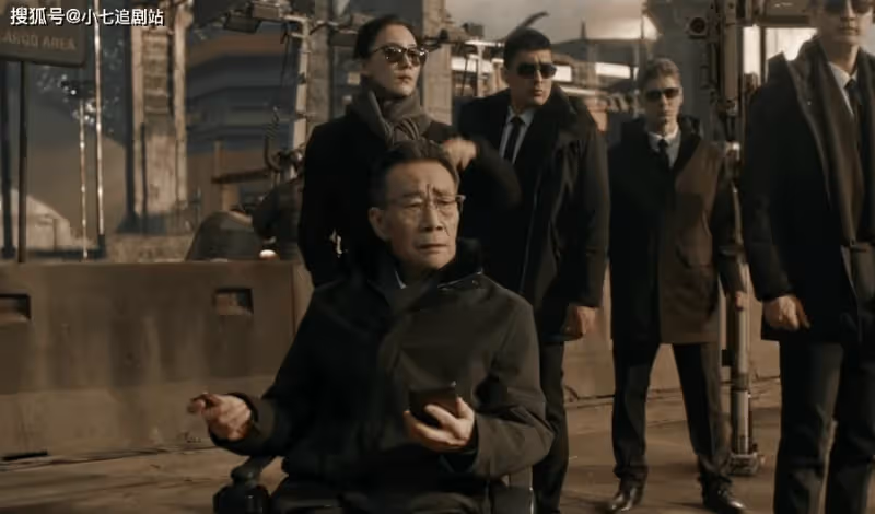 《流浪地球2》三個細節表明,周喆直不是無腦熱血,他早知道Moss