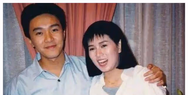 被娛樂圈「排擠」的周星馳，為什麼人人都喜歡他？
