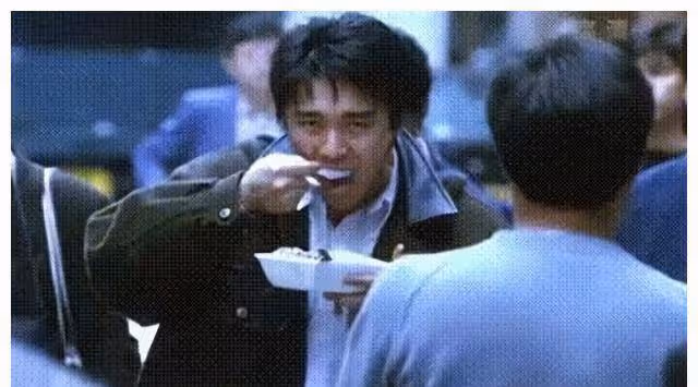 被娛樂圈「排擠」的周星馳,為什麼人人都喜歡他?