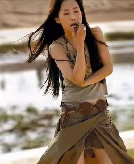 演員陳瑾：20年不吃飯，25歲跟親哥約定不婚，58歲的她如今悔了嗎