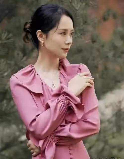 10位女星今昔對比，有人越變越凶，有人越老越溫柔