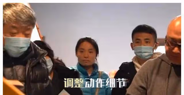 34歲趙麗穎新劇收視王炸，無濾鏡眼袋明顯，中年女演員真實的狀態
