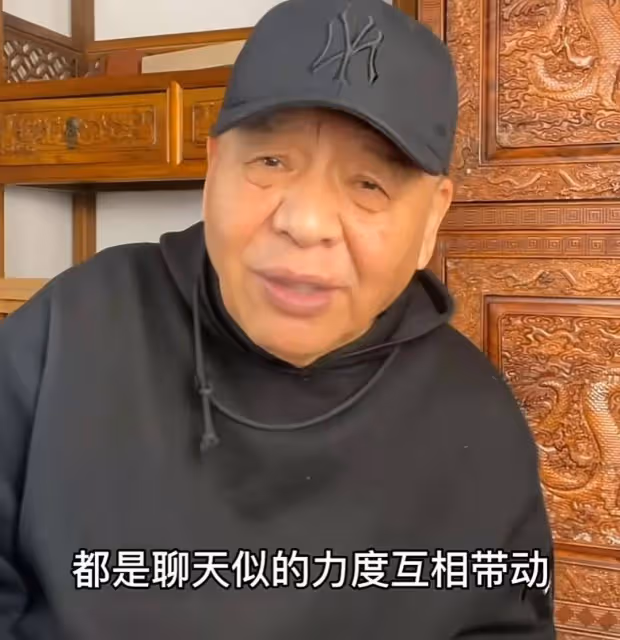 岳雲鵬春晚有失水準圈內前輩揭秘3個原因導致，的確不能怪小嶽嶽