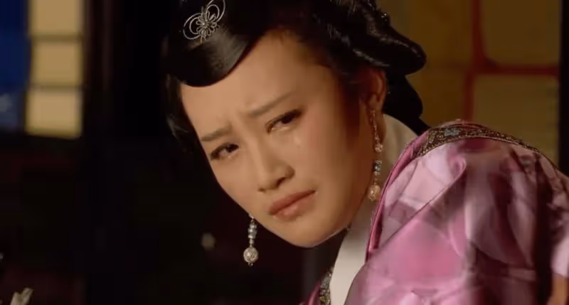郭曉婷,終究逃不開苦相女星的怪圈,這四大女星的命運跟她一樣