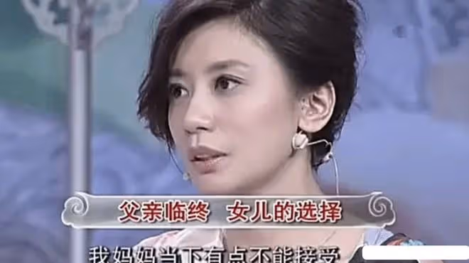 賈靜雯帶娃出遊,不忘攜70歲母親同行很孝順,波妞人小膽大想養豬