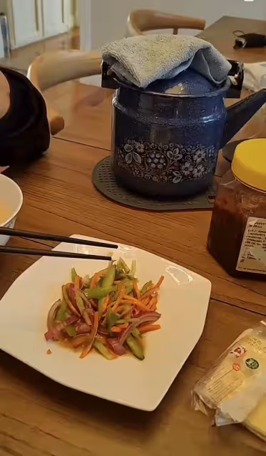 尼格買提:獨自回家過節遭催生,和老婆8年無子女成父母最大遺憾