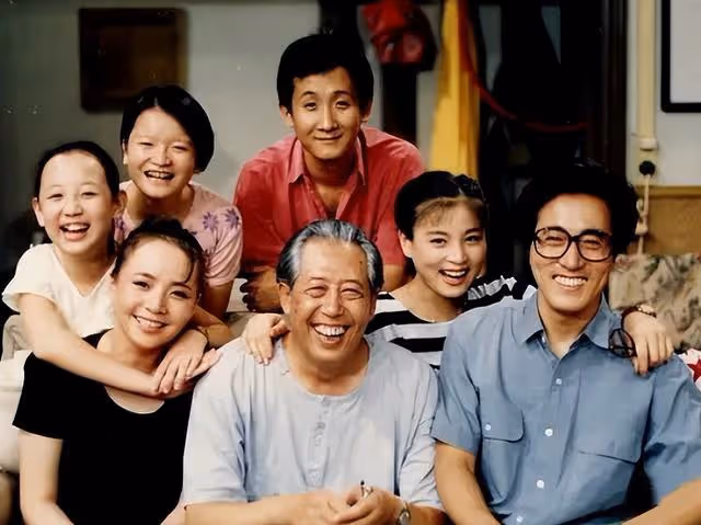 英達走到今天這一步,或許怪不了別人!