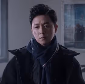董潔潘粵明11年後和解,合體為兒子慶生,三人疑似一起過年放煙火