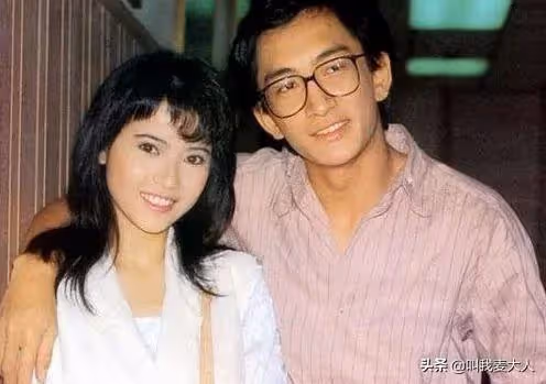 歷經8段情!58歲資深男演員「再婚娶小21歲嬌妻」 7年被敗光5億家產「離婚後愧對女兒」用愛彌補