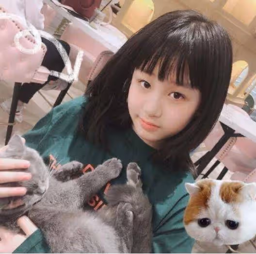 歷經8段情!58歲資深男演員「再婚娶小21歲嬌妻」 7年被敗光5億家產「離婚後愧對女兒」用愛彌補