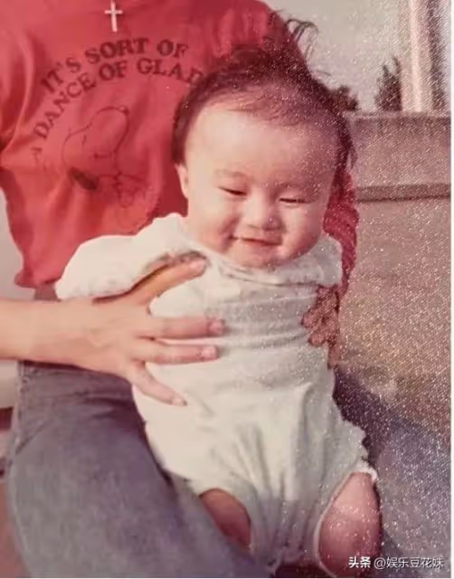 46歲日本無四肢著名作家,婚後15年出軌50人,現又爆新歡令人咋舌
