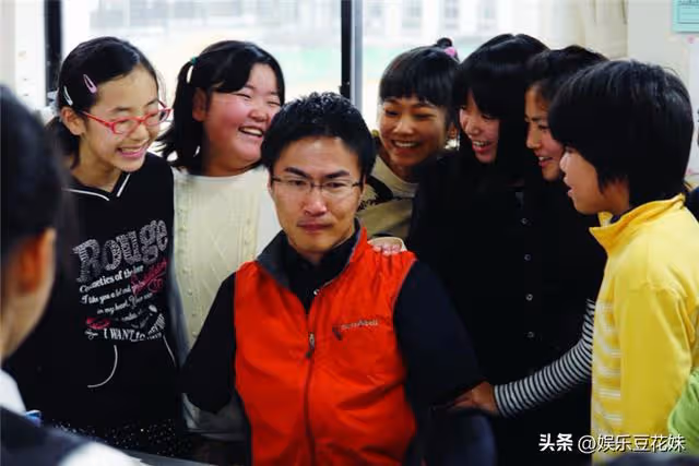 46歲日本無四肢著名作家,婚後15年出軌50人,現又爆新歡令人咋舌