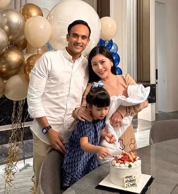 劉德華小姨子慶祝結婚5周年,和富豪老公在別墅中分享合影