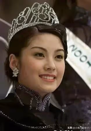 她被稱為港版藤原紀香,膚白貌美,為嫁豪門狠甩陳豪,如今孤身一人