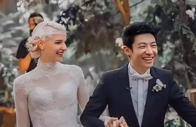 李白:最美的外籍女藝人,嫁給央視主持人,優化了遺傳因素