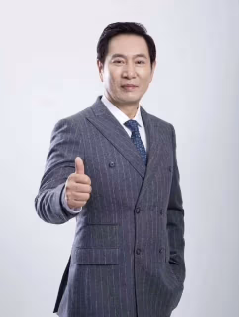 52歲的姚剛:對婚姻選擇不將就,如今單身無子女成母親心病