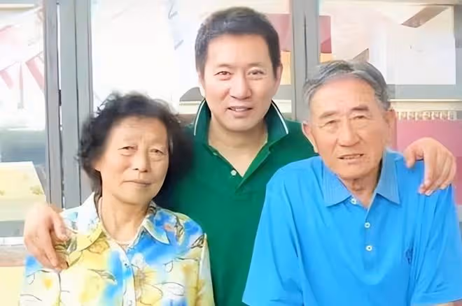 52歲的姚剛:對婚姻選擇不將就,如今單身無子女成母親心病